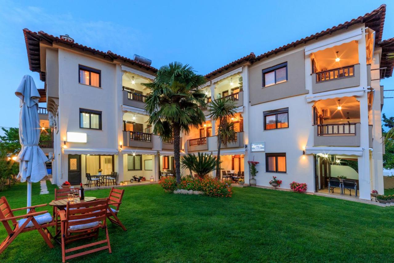 Apartments Kassandrinos-Maria Nikiti  Exterior photo